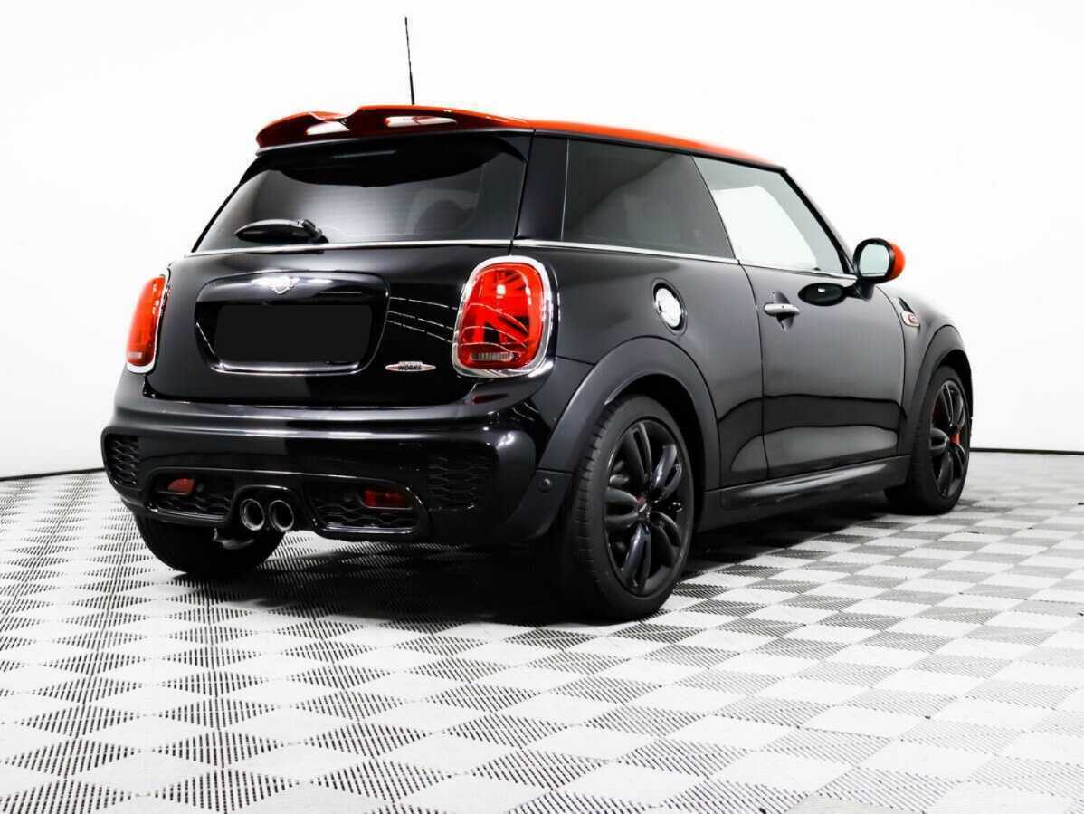 Mini Hatch 2018 года с пробегом. Фото: #4