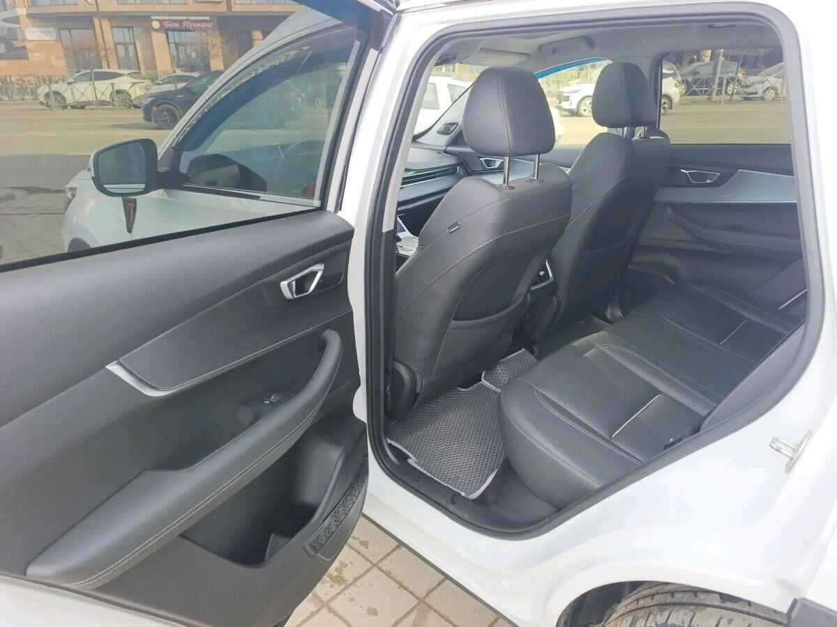 Chery Tiggo 7 Pro Max 2023 года с пробегом. Фото: #18