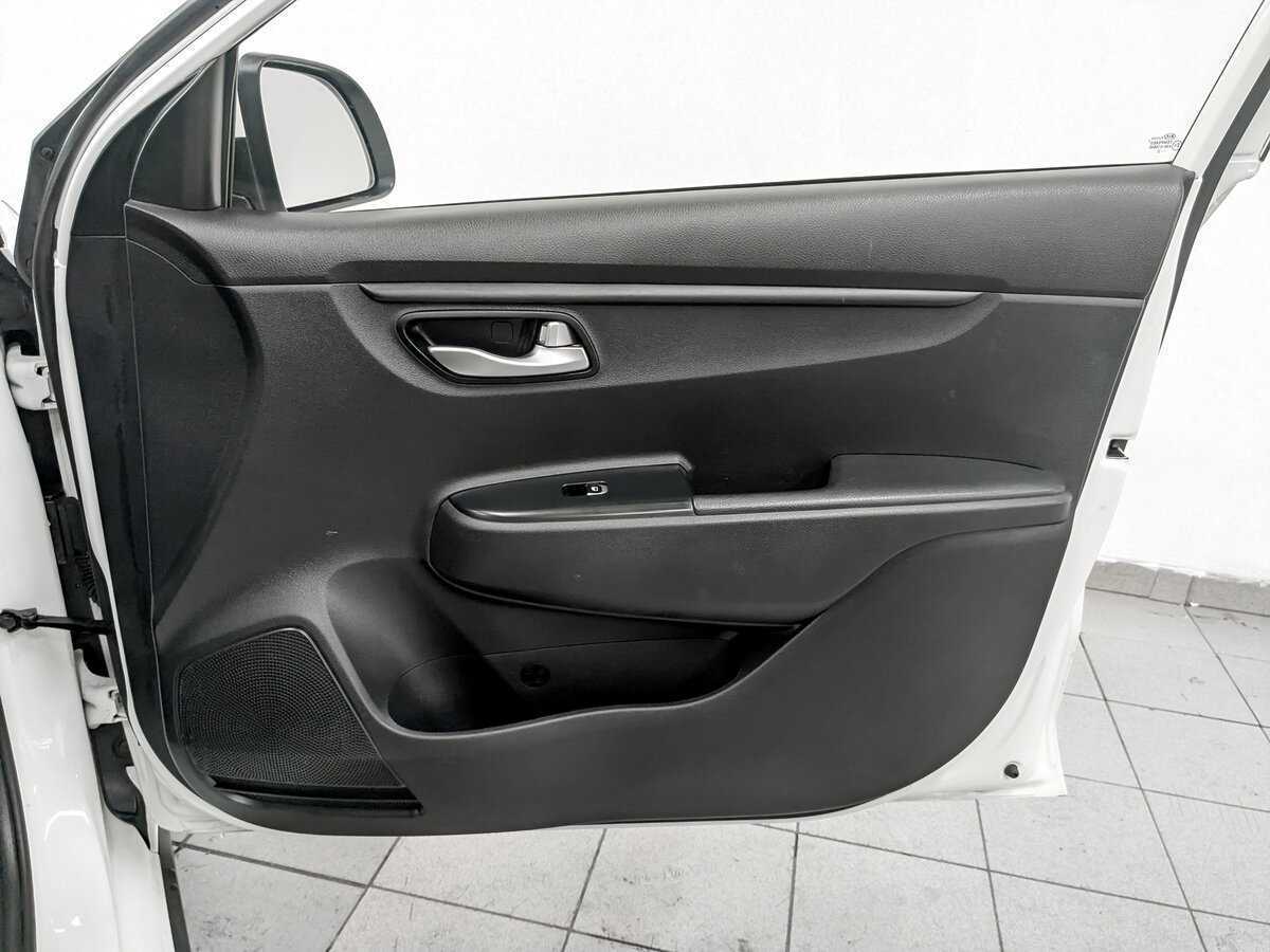 Kia Rio 2020 года с пробегом. Фото: #23