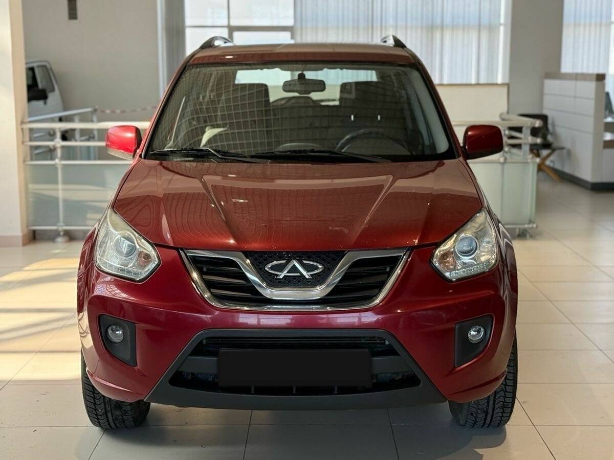 Chery Tiggo (T11) 2014 года с пробегом. Фото: #1