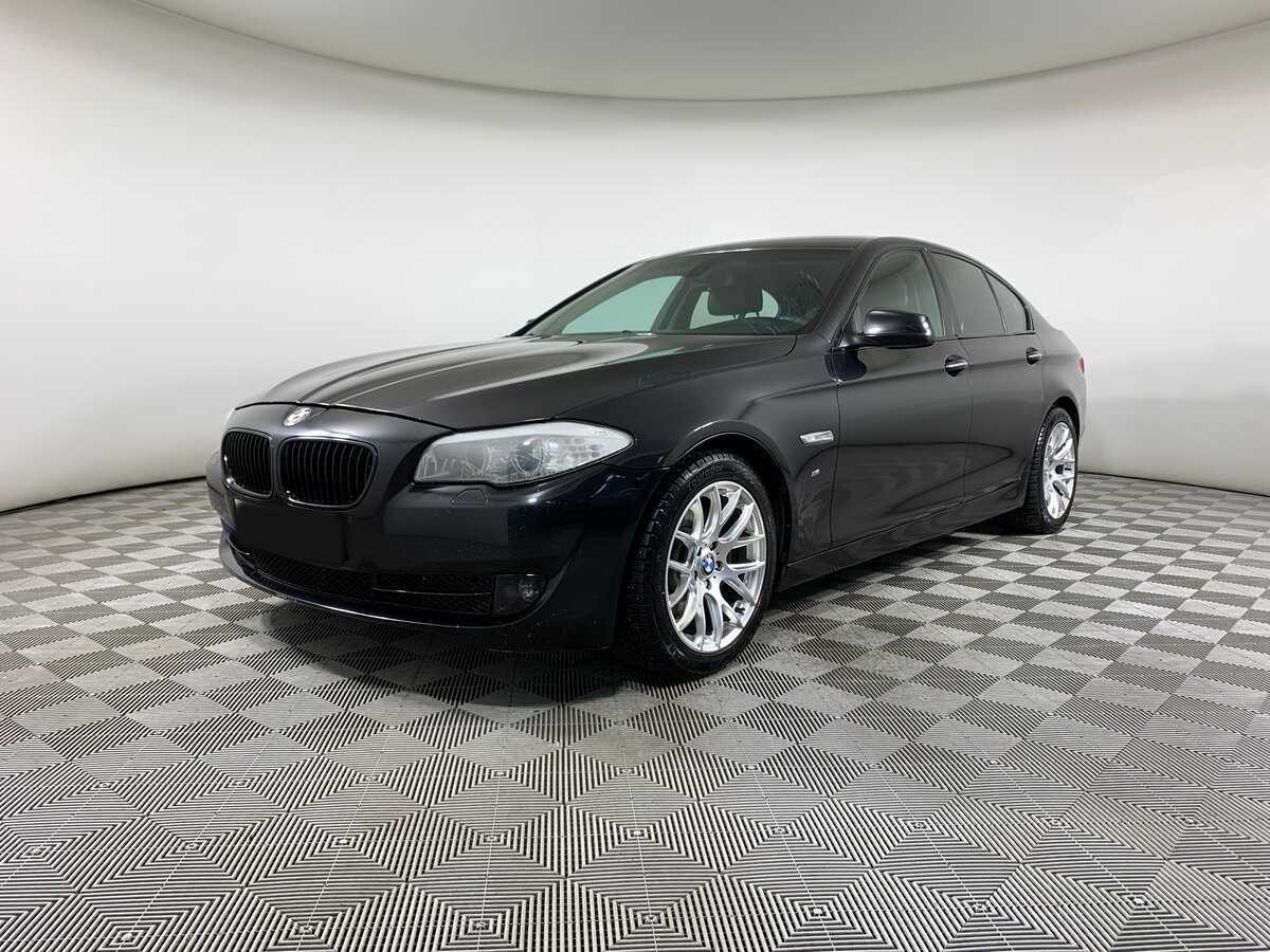 BMW 5 серии 2012 года с пробегом. Посмотреть фото
