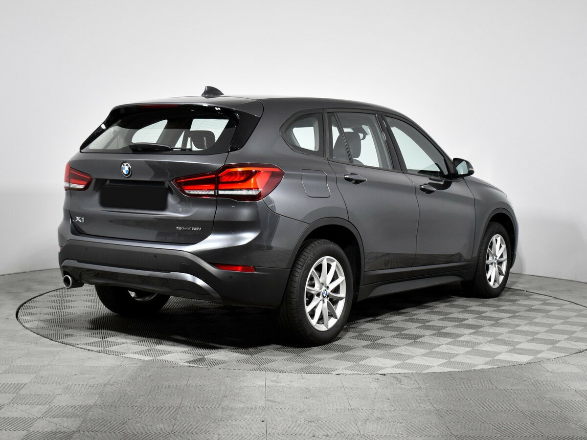 BMW X1 2019 года с пробегом. Фото: #4