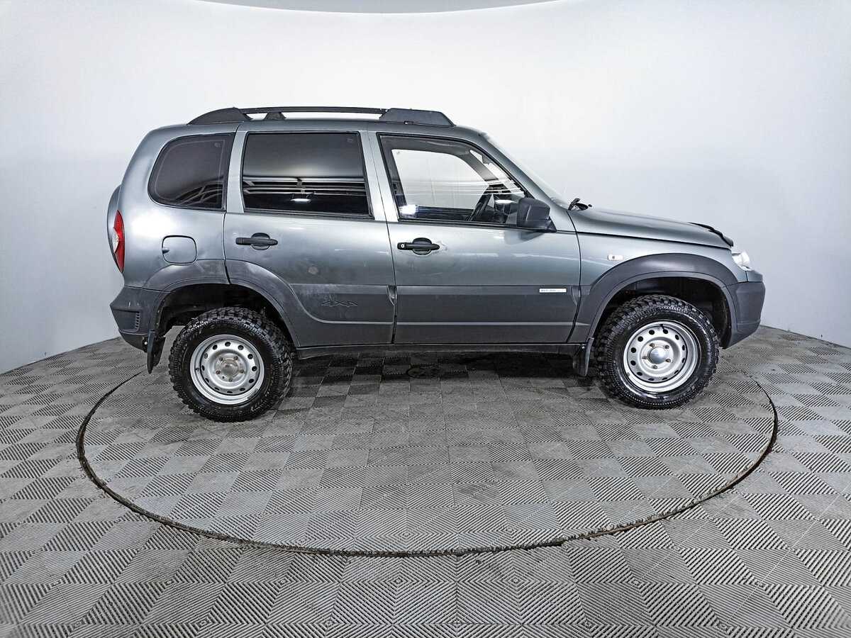 Chevrolet Niva 2012 года с пробегом. Фото: #3
