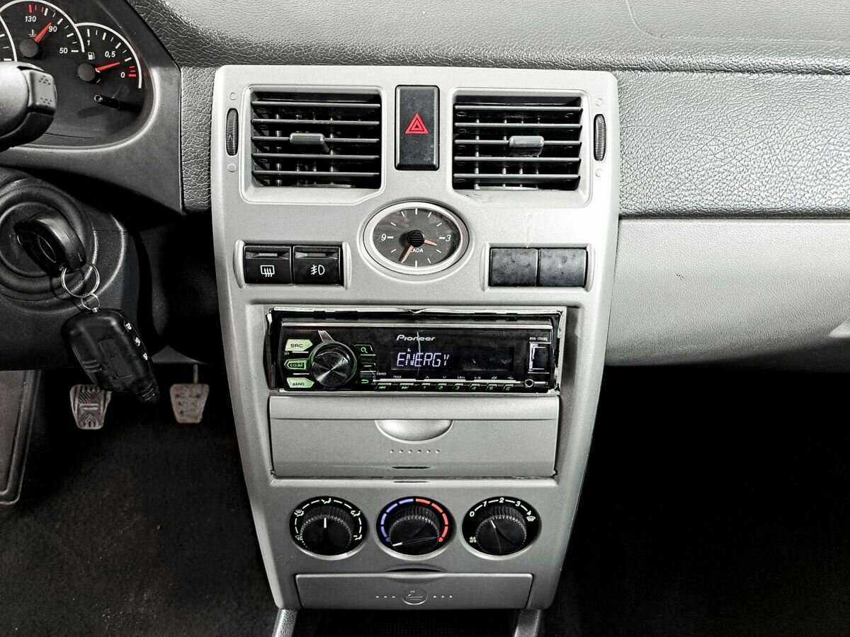 Lada (ВАЗ) Priora 2013 года с пробегом. Фото: #11