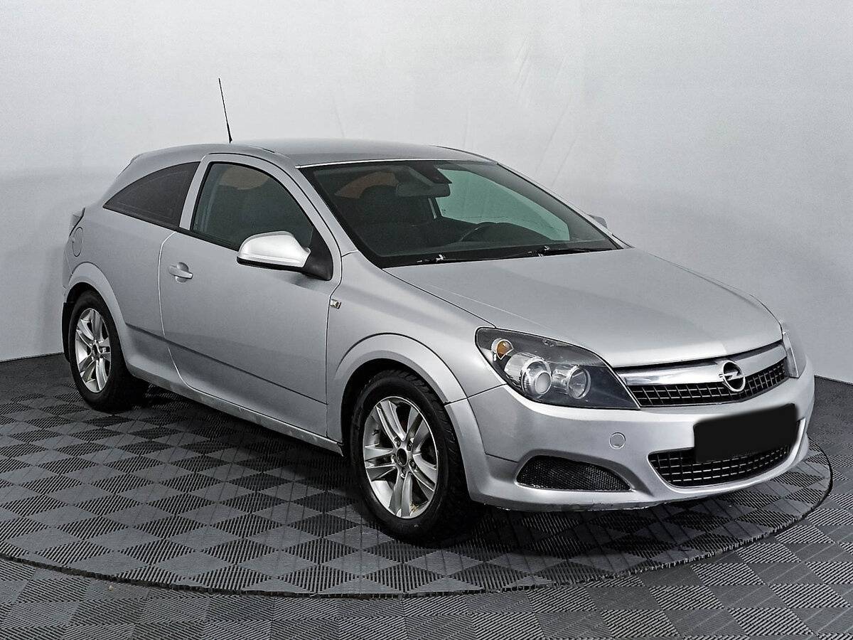 Opel Astra 2011 года с пробегом. Фото: #2