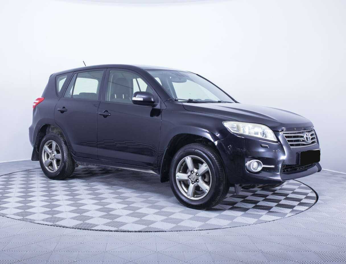 Toyota RAV4 2012 года с пробегом. Фото: #2