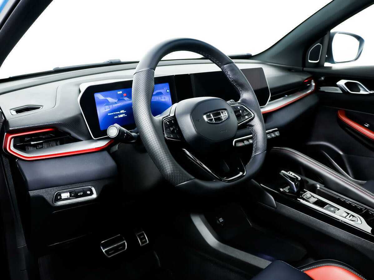 Geely Coolray 2023 года с пробегом. Фото: #12