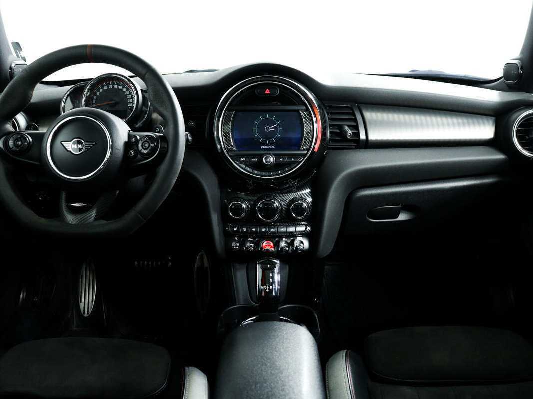 Mini Hatch 2019 года с пробегом. Фото: #10