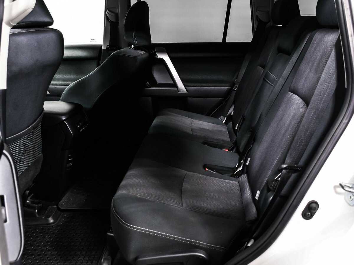 Toyota Land Cruiser Prado 2018 года с пробегом. Фото: #11