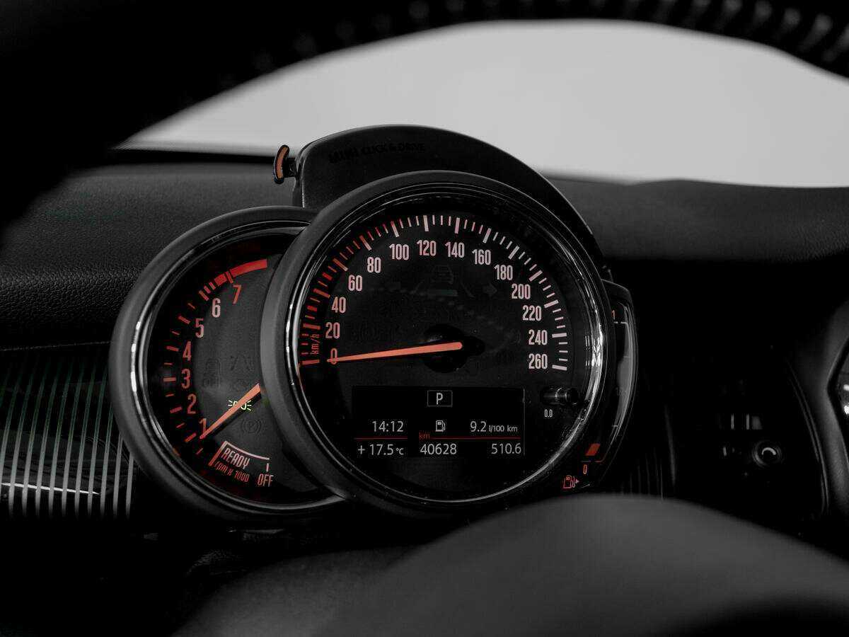 Mini Hatch 2019 года с пробегом. Фото: #10