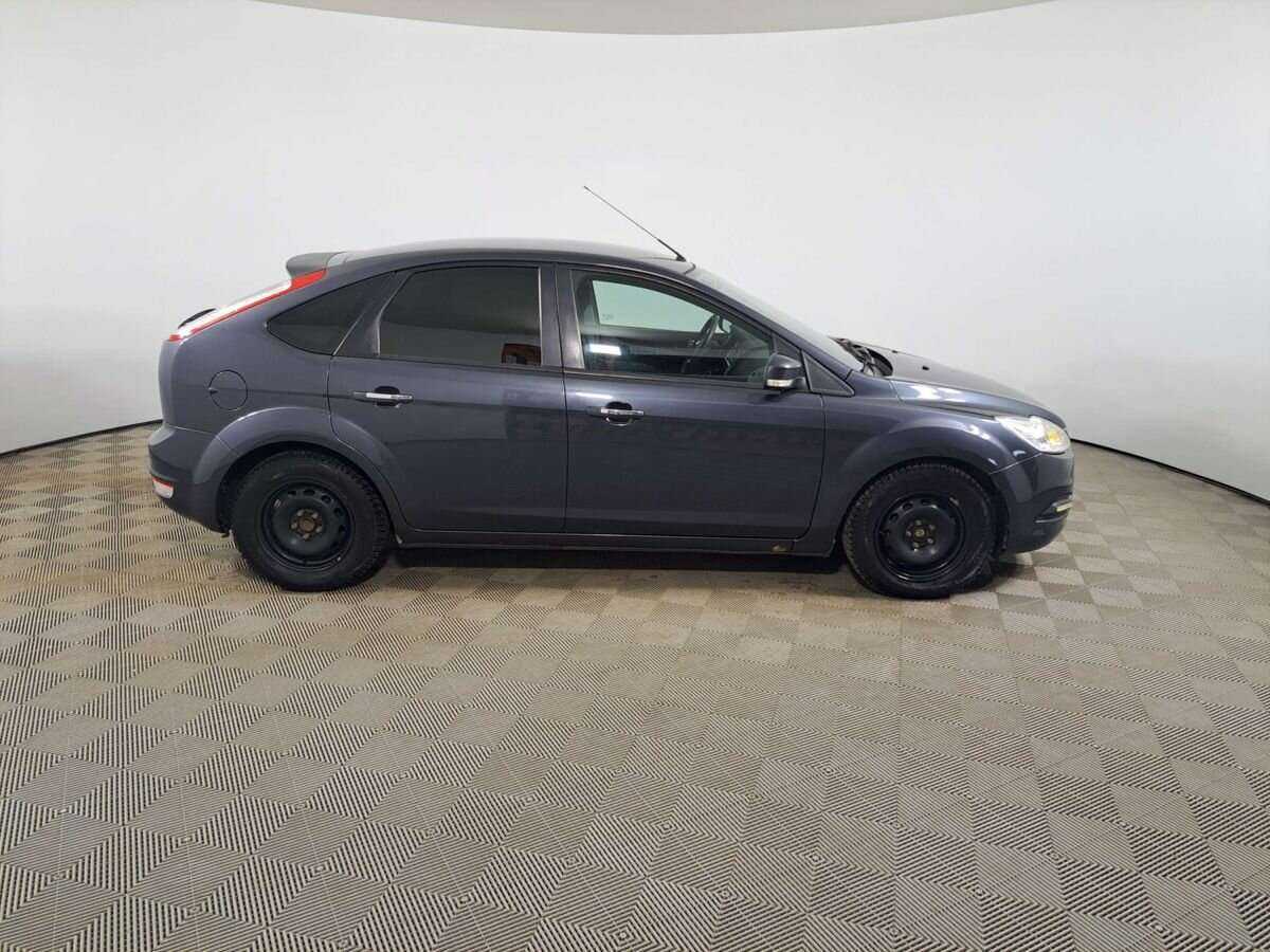 Ford Focus 2011 года с пробегом. Фото: #3