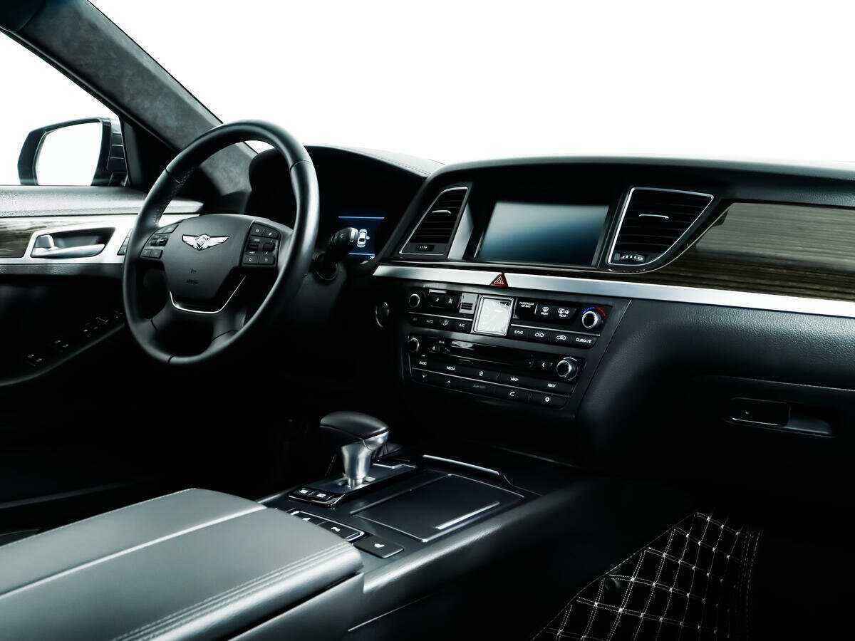 Genesis G80 2018 года с пробегом. Фото: #6