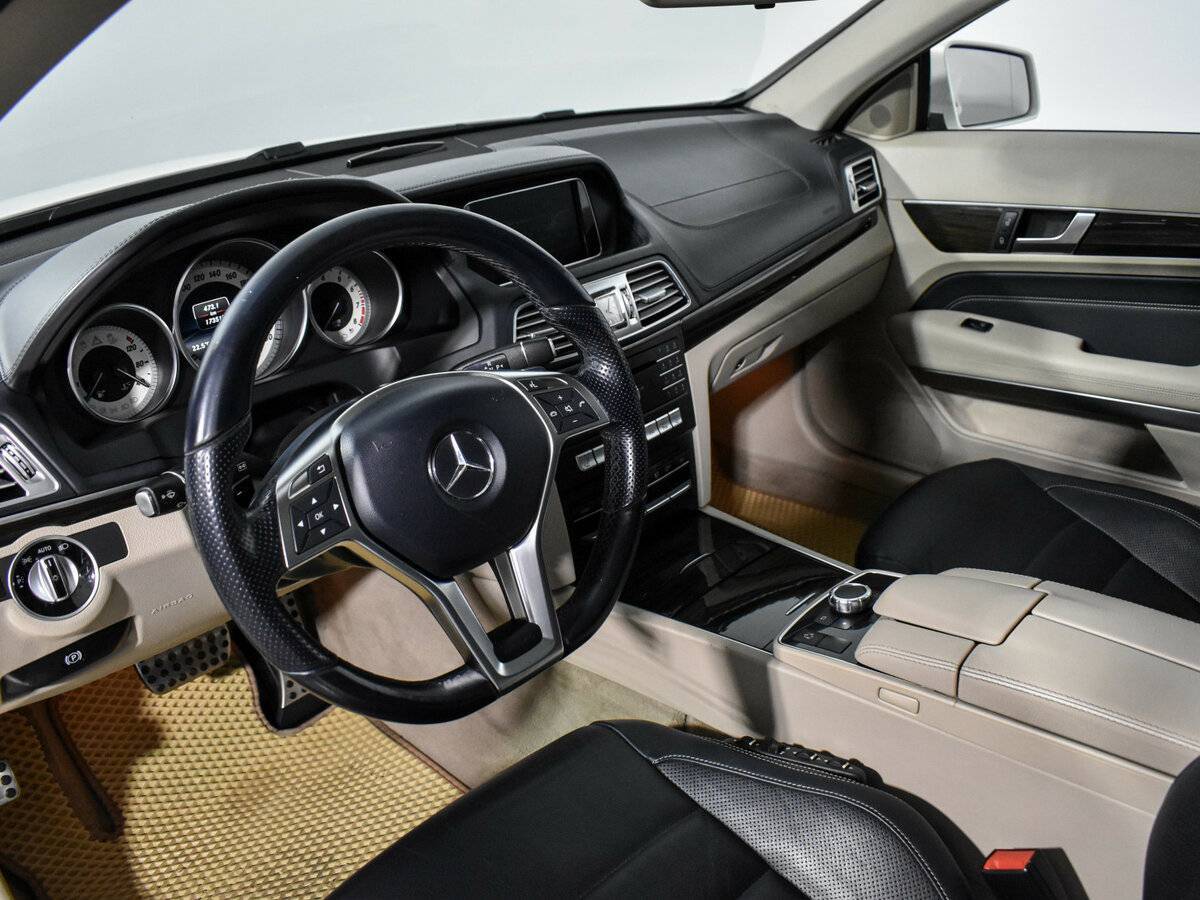 Mercedes-Benz E-Класс 2015 года с пробегом. Фото: #8