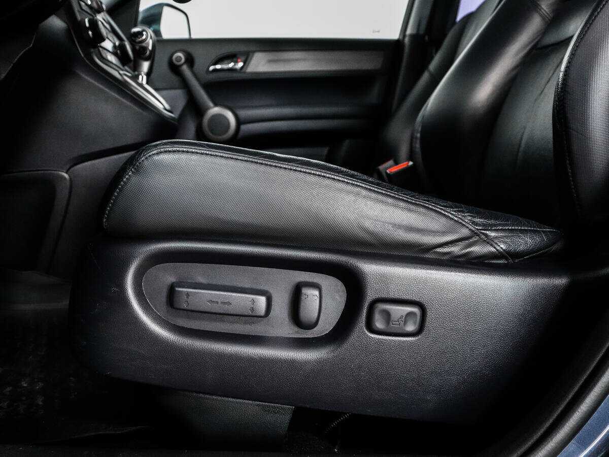 Honda CR-V 2010 года с пробегом. Фото: #9