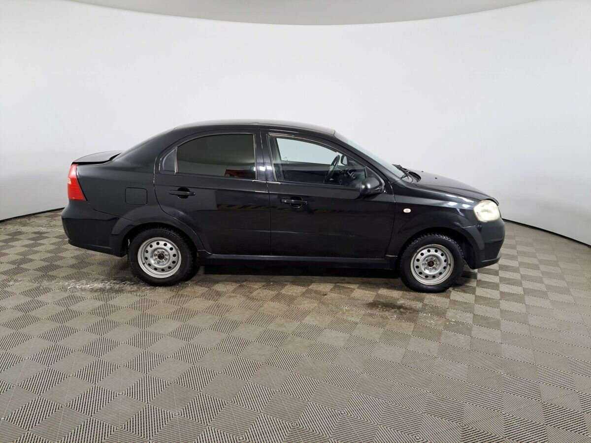 Chevrolet Aveo 2009 года с пробегом. Фото: #3