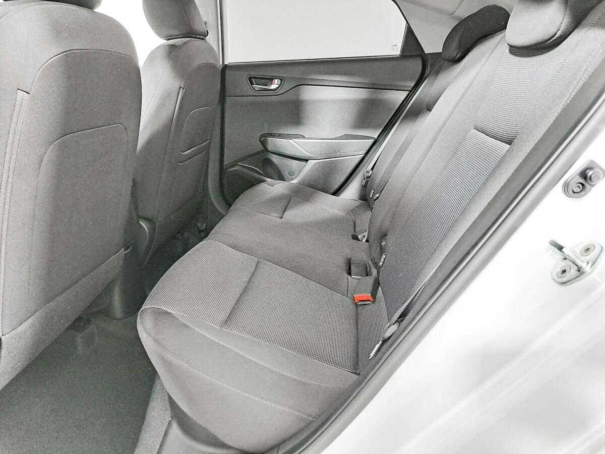 Hyundai Solaris 2021 года с пробегом. Фото: #9