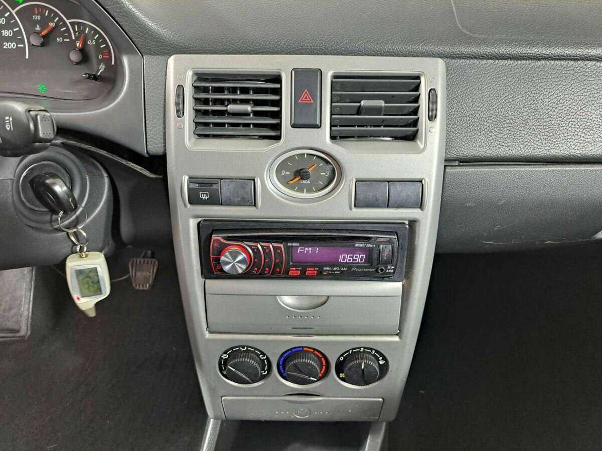 Lada (ВАЗ) Priora 2012 года с пробегом. Фото: #12