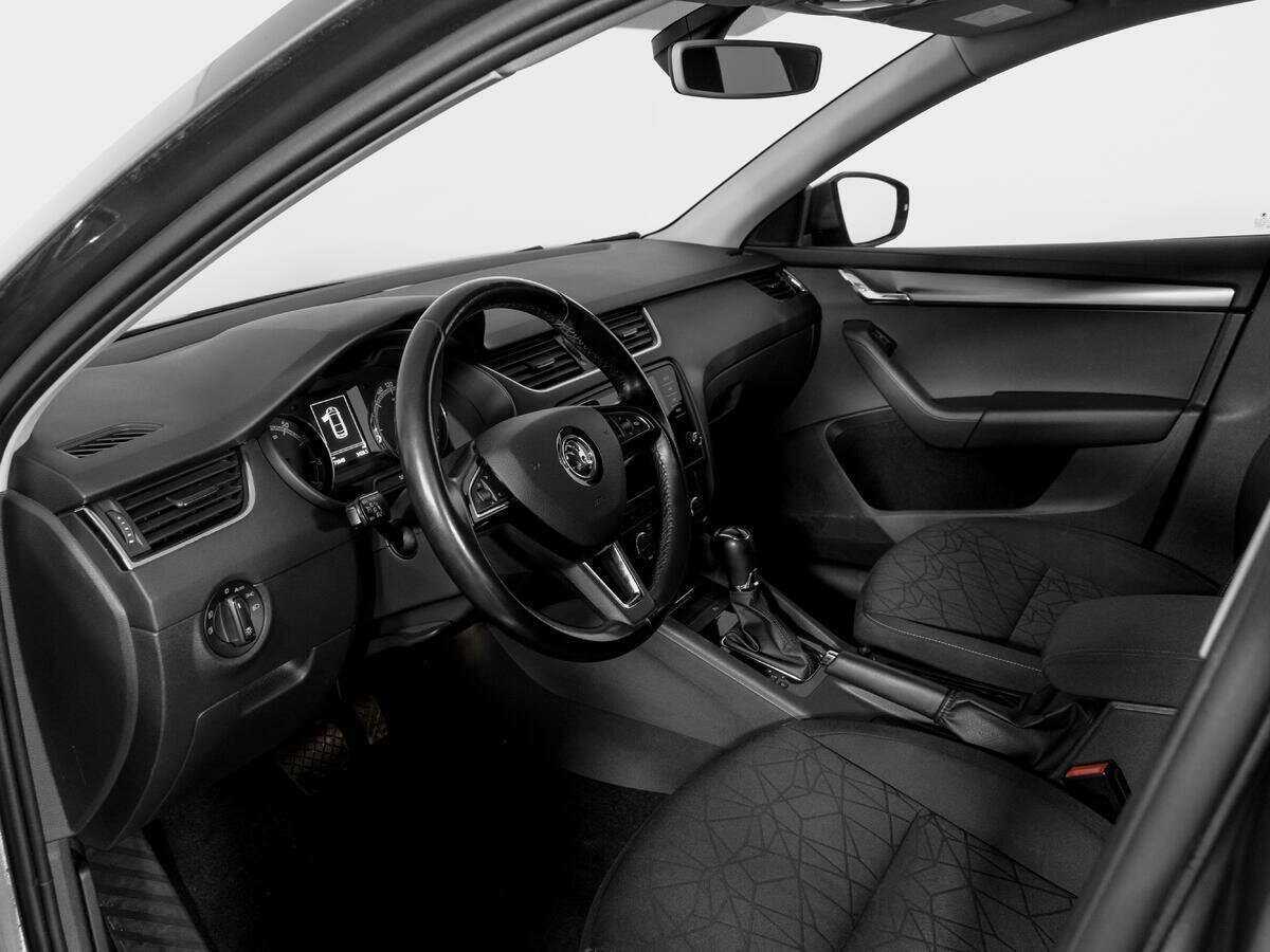 Skoda Octavia 2018 года с пробегом. Фото: #14