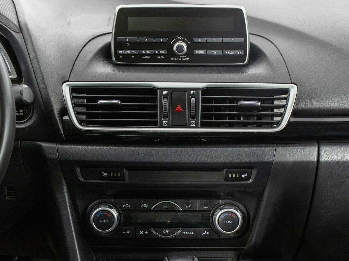 Mazda 3 2014 года с пробегом. Фото: #13