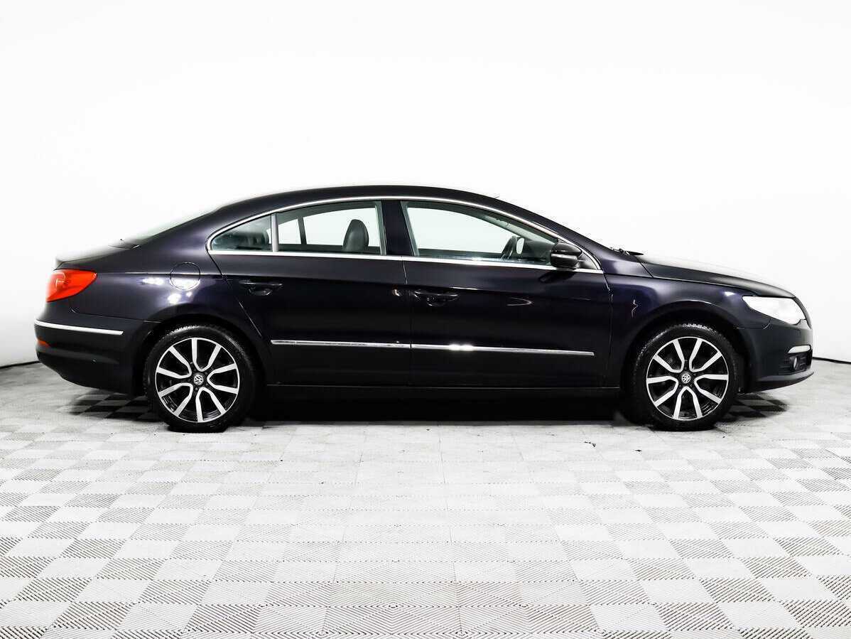 Volkswagen Passat CC 2011 года с пробегом. Фото: #2