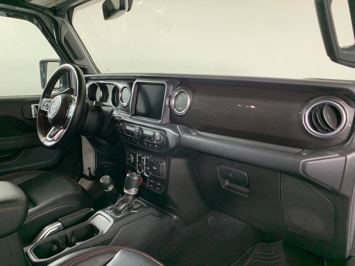 Jeep Wrangler 2019 года с пробегом. Фото: #13