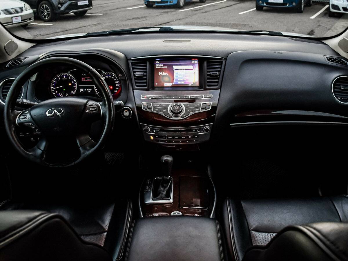 Infiniti QX60 2014 года с пробегом. Фото: #13