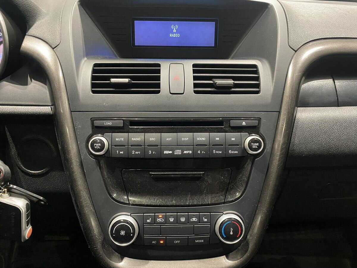 FAW Besturn X80 2017 года с пробегом. Фото: #14