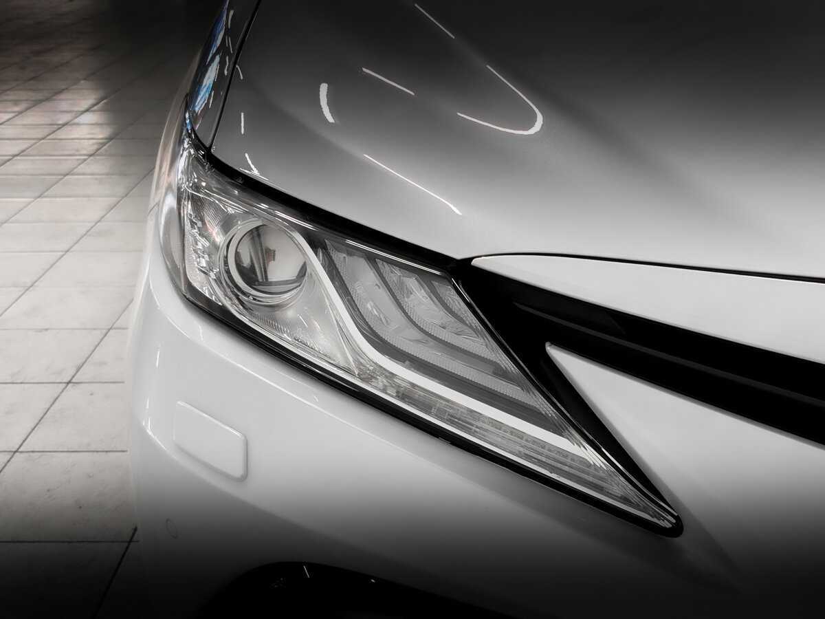Toyota Camry 2022 года с пробегом. Фото: #16