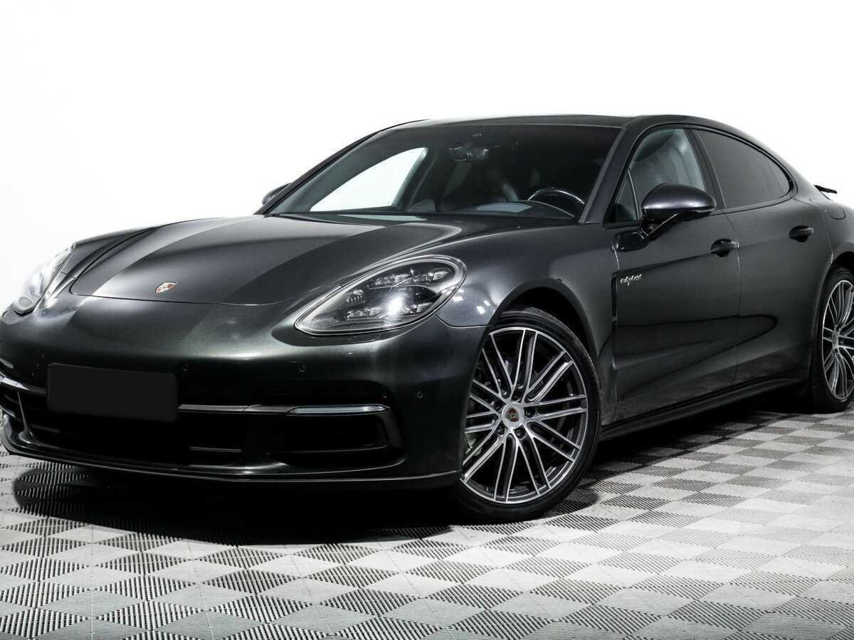 Porsche Panamera 2019 года с пробегом. Фото: #0