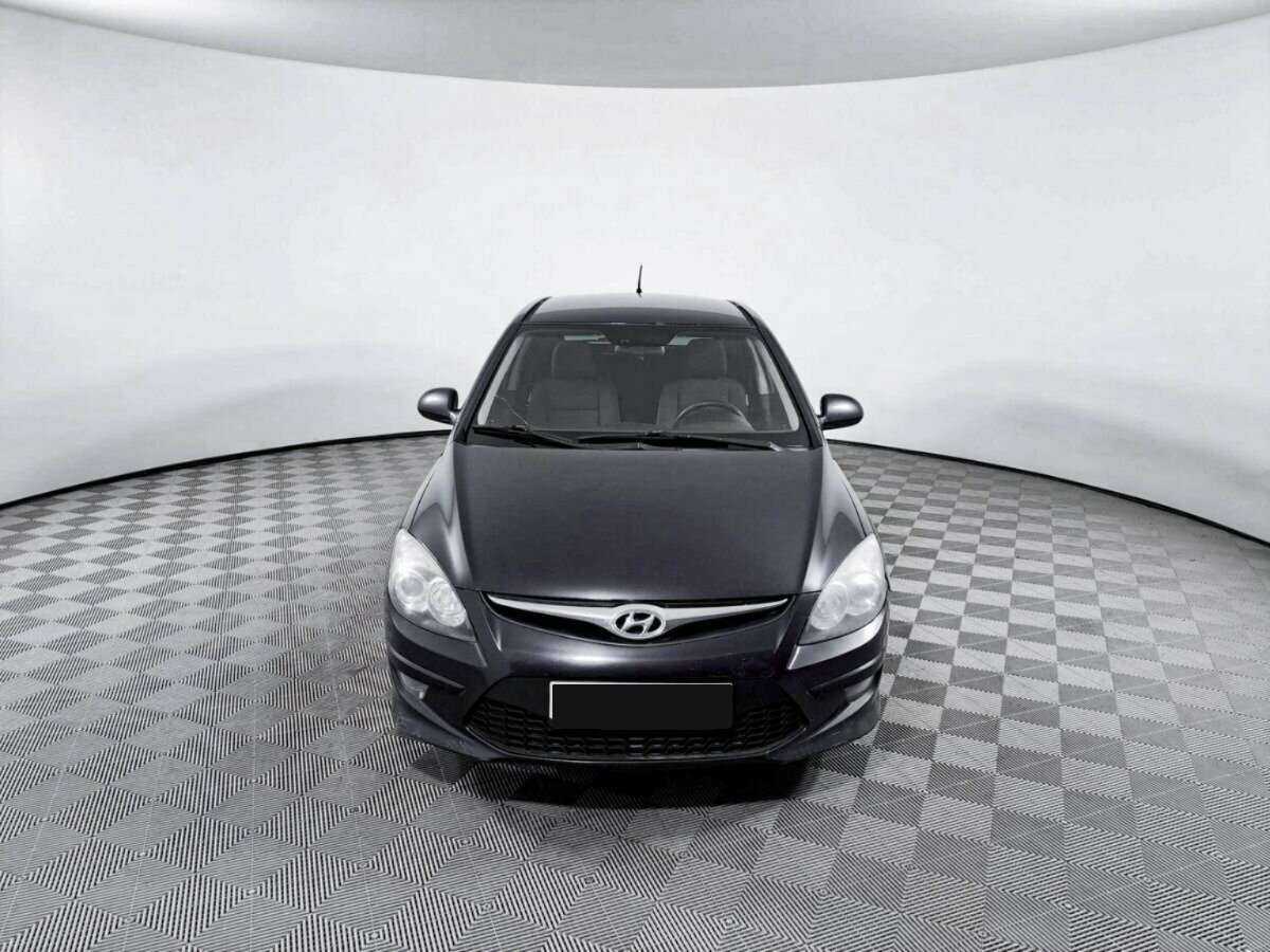 Hyundai i30 2010 года с пробегом. Фото: #1