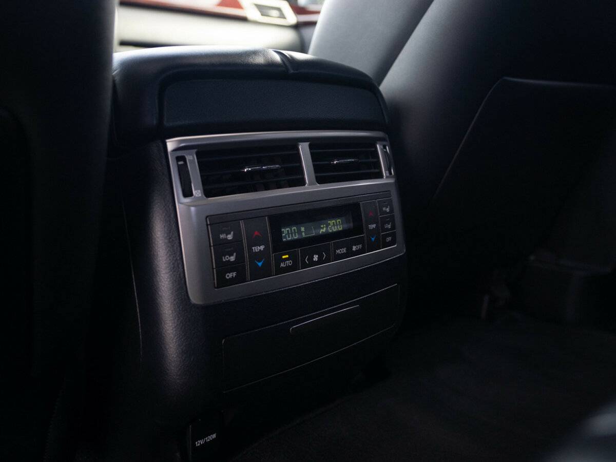 Lexus LX 2014 года с пробегом. Фото: #17