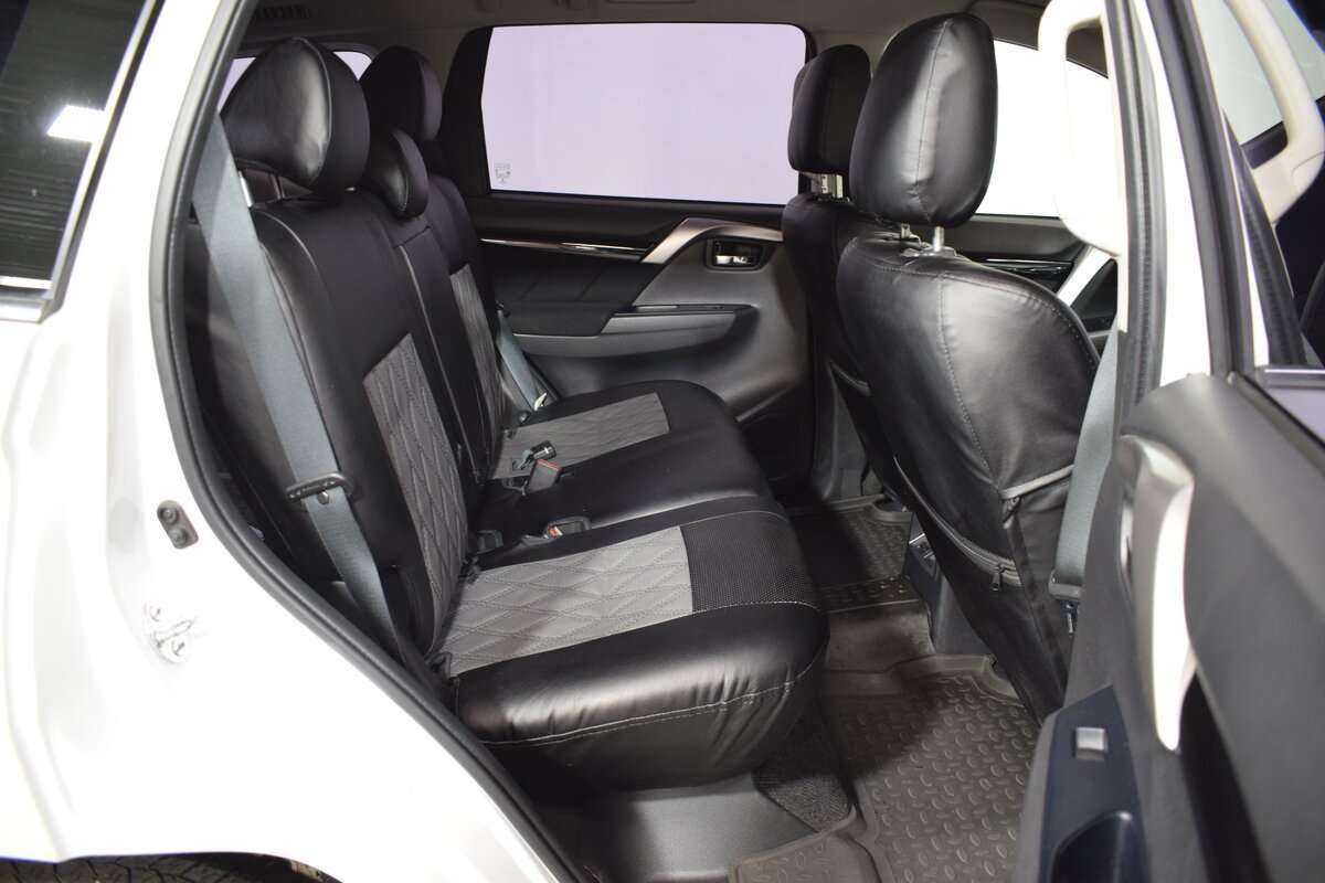 Mitsubishi Pajero Sport 2019 года с пробегом. Фото: #11