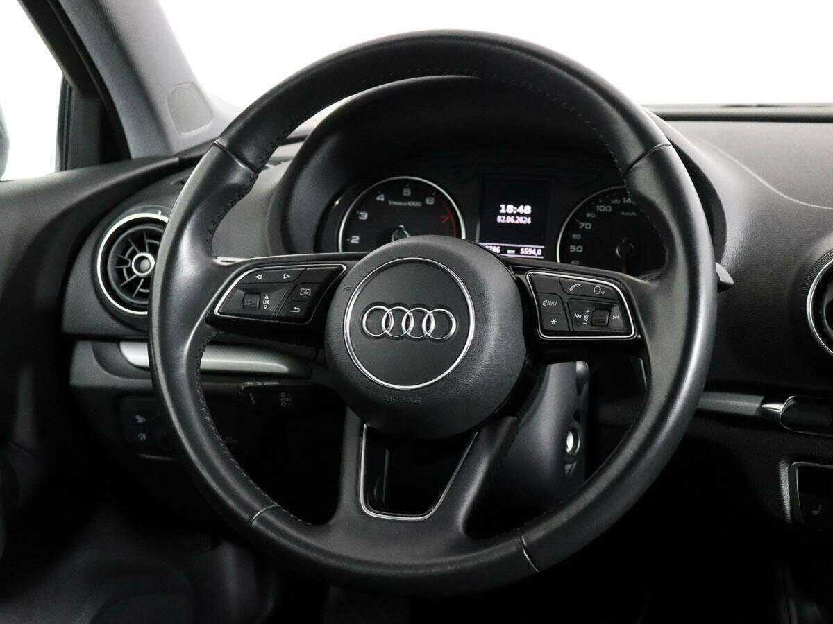 Audi A3 2018 года с пробегом. Фото: #11