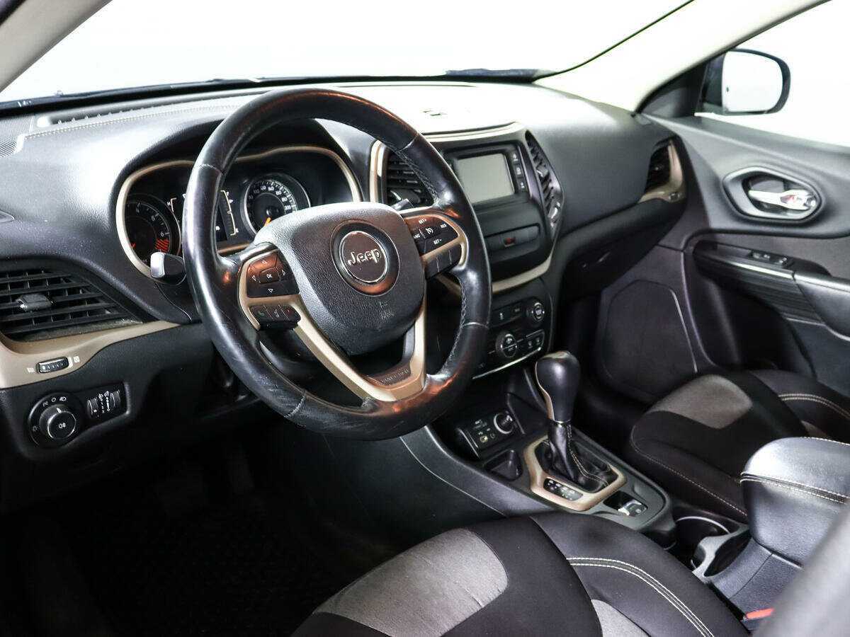 Jeep Cherokee 2014 года с пробегом. Фото: #11