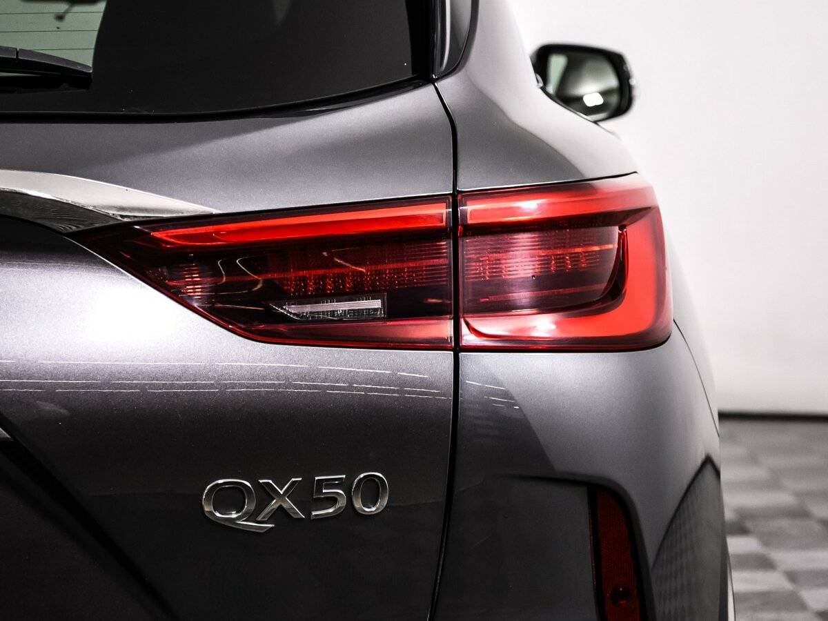 Infiniti QX50 2018 года с пробегом. Фото: #14