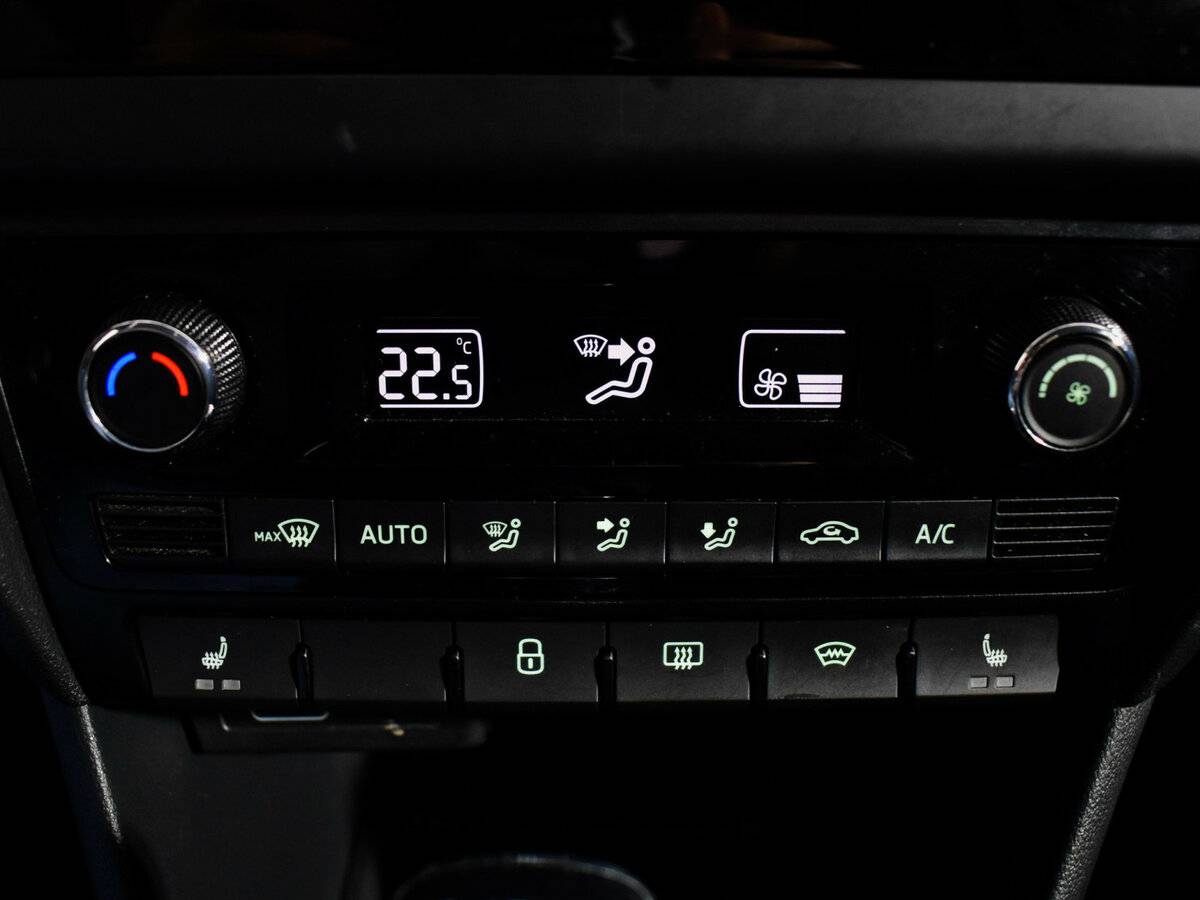 Skoda Rapid 2018 года с пробегом. Фото: #17