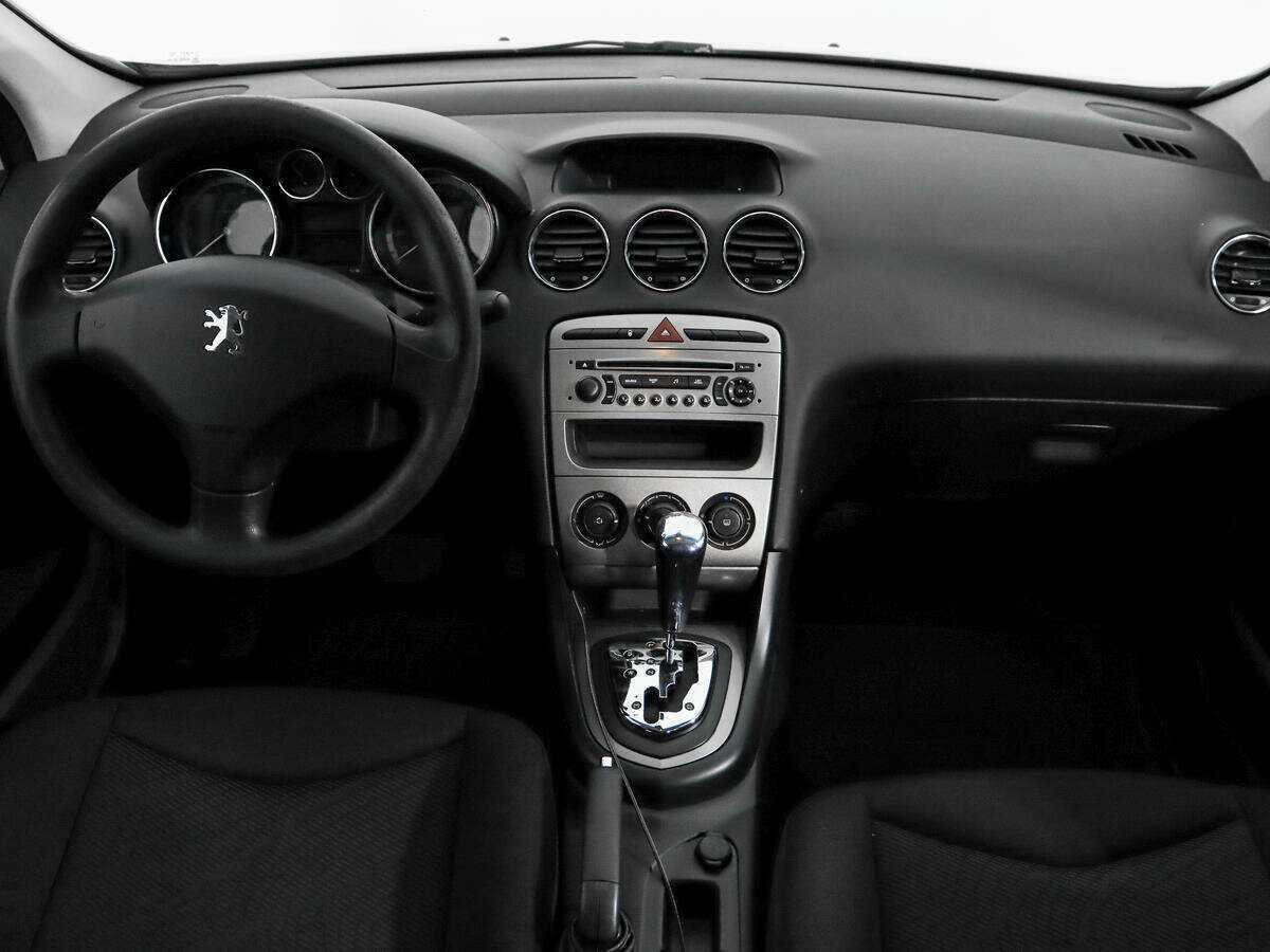 Peugeot 308 2010 года с пробегом. Фото: #10