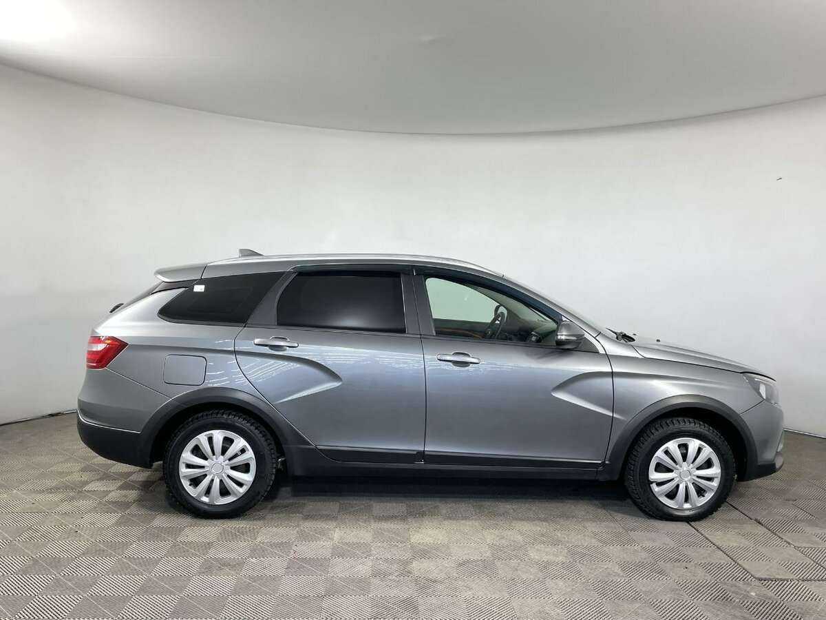 Lada (ВАЗ) Vesta 2019 года с пробегом. Фото: #2