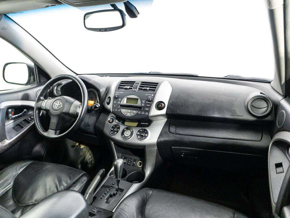 Toyota RAV4 2007 года с пробегом. Фото: #7
