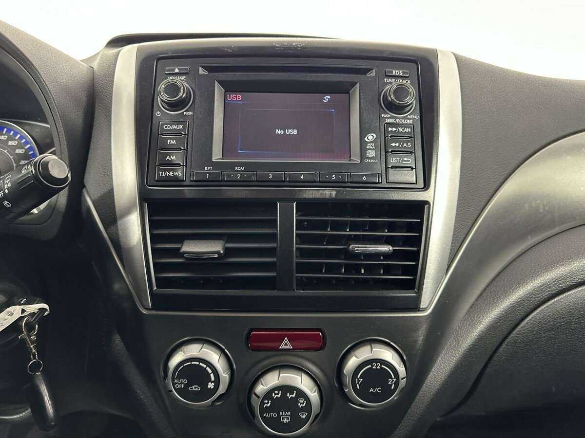 Subaru Forester 2011 года с пробегом. Фото: #11