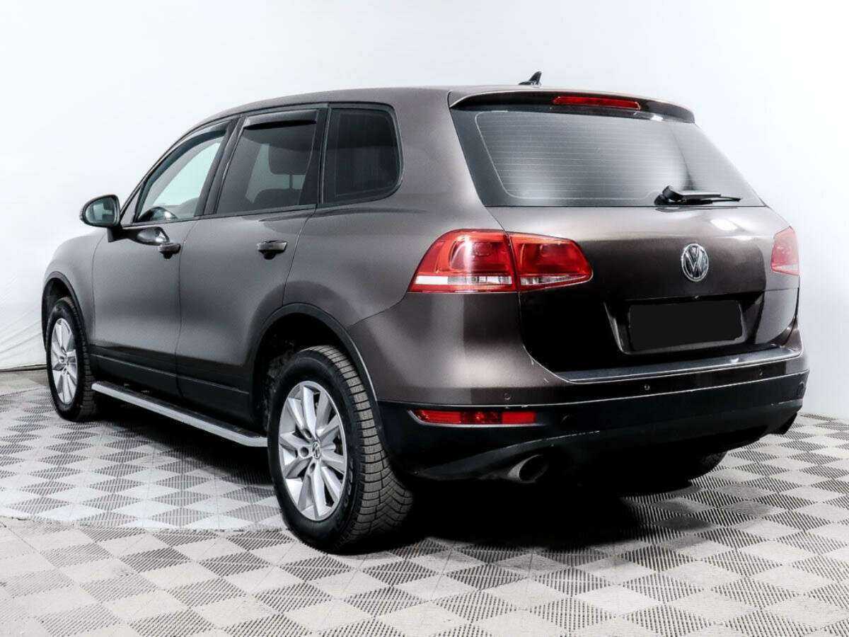 Volkswagen Touareg 2010 года с пробегом. Фото: #4
