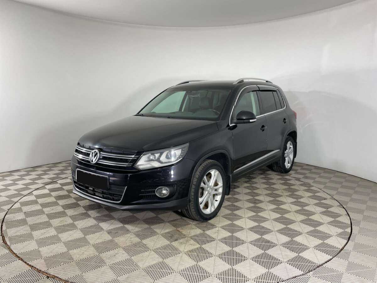 Volkswagen Tiguan 2013 года с пробегом. Фото: #0