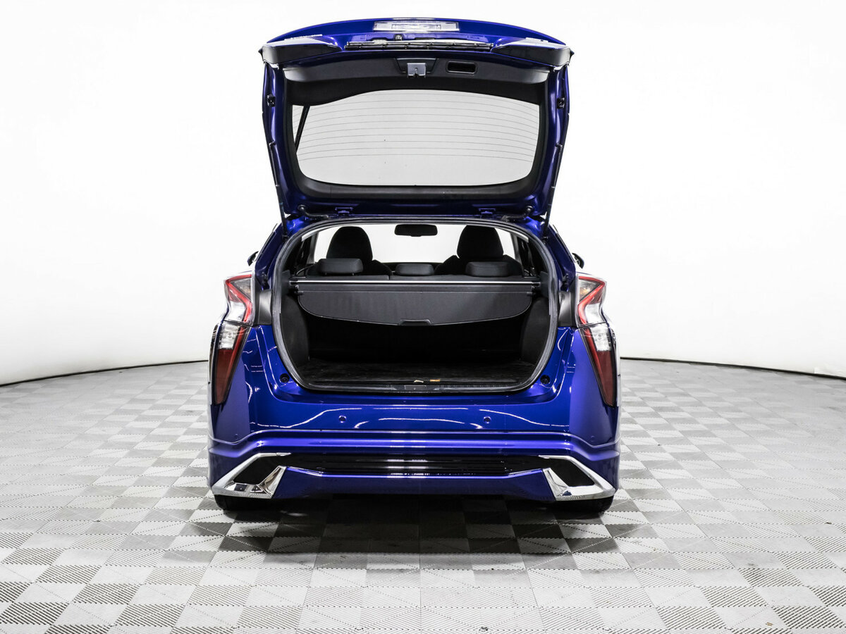 Toyota Prius 2016 года с пробегом. Фото: #10