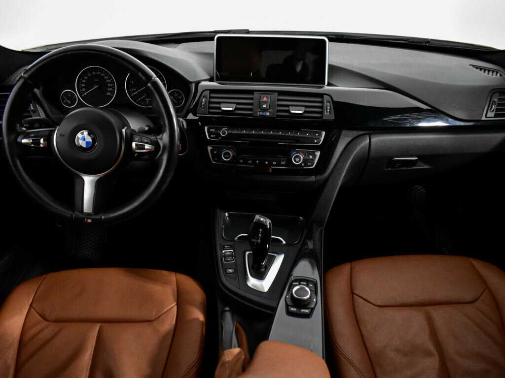 BMW 3 серии 2017 года с пробегом. Фото: #16