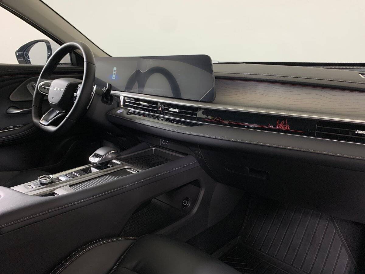 Chery Arrizo 8 2023 года с пробегом. Фото: #12