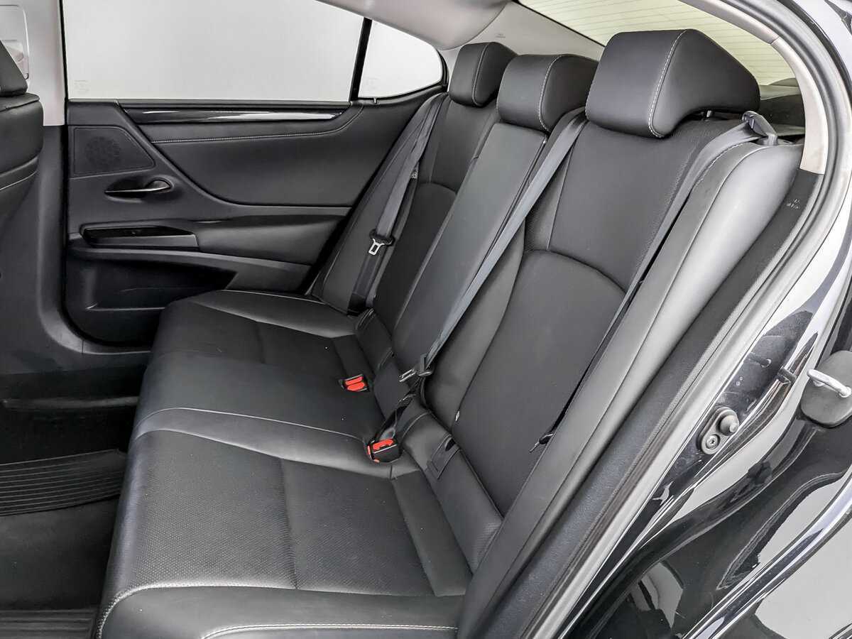 Lexus ES 2021 года с пробегом. Фото: #11