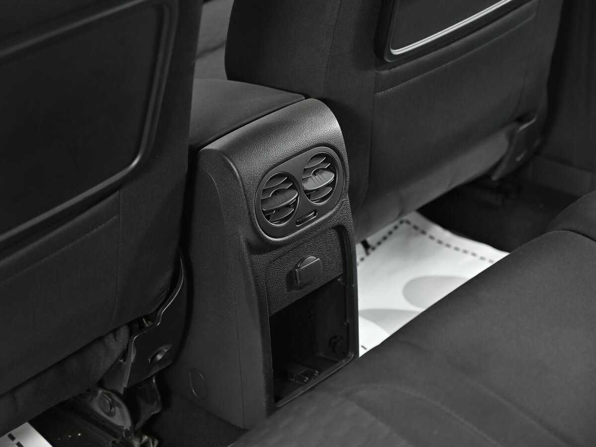 Volkswagen Tiguan 2009 года с пробегом. Фото: #12