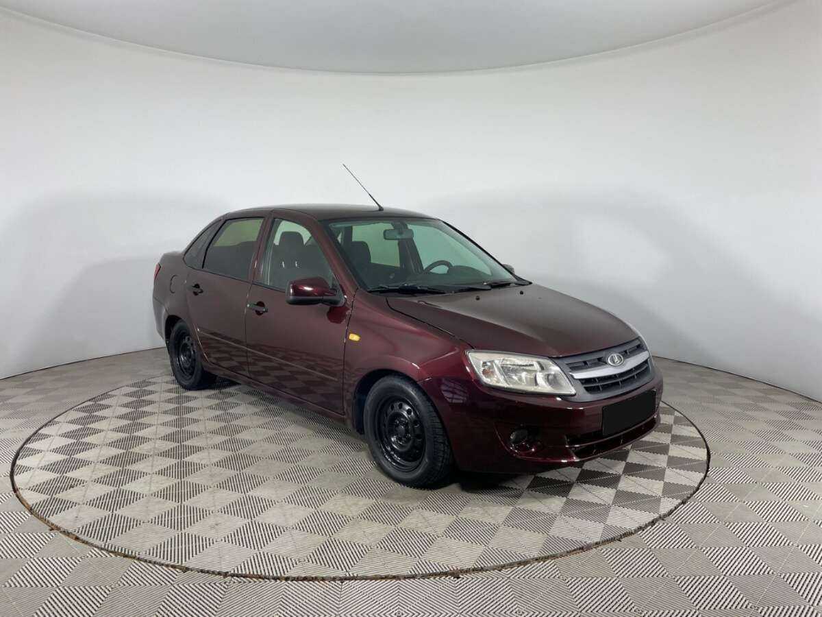 Lada (ВАЗ) Granta 2012 года с пробегом. Фото: #2