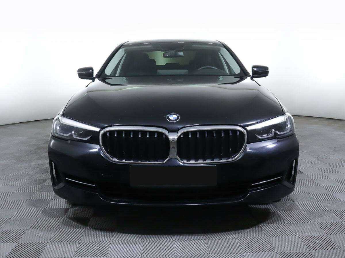 BMW 5 серии 2021 года с пробегом. Фото: #0