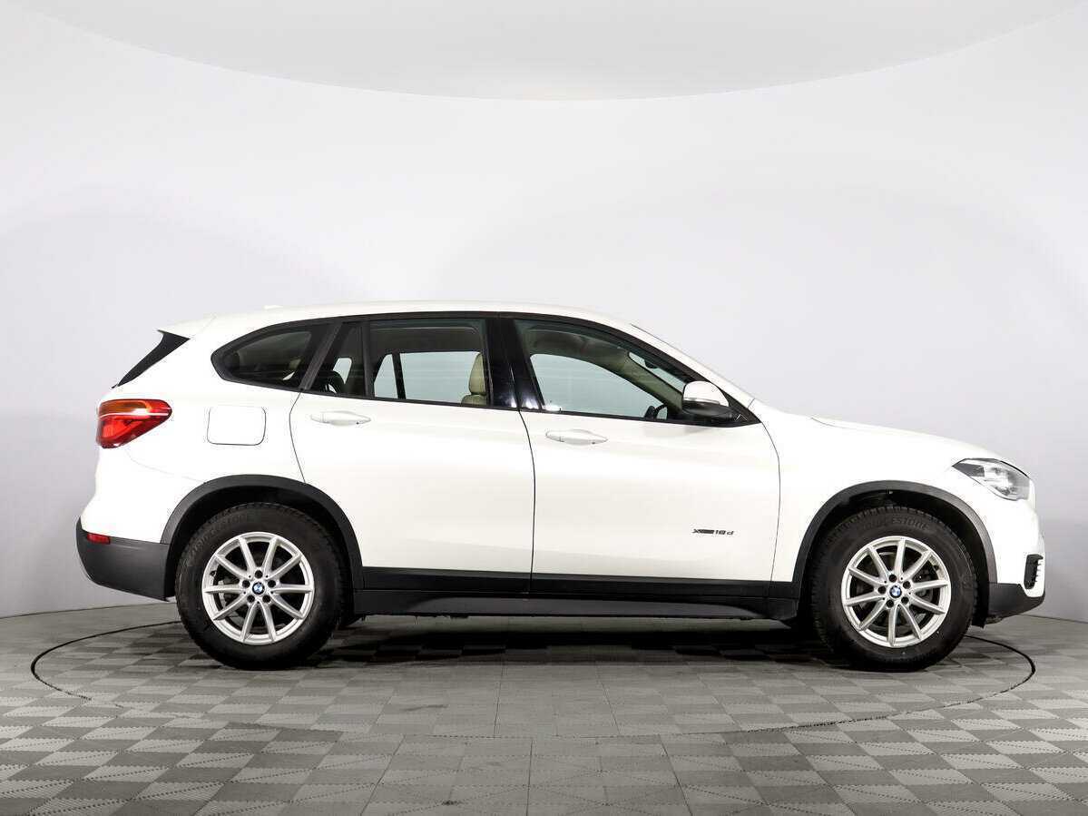 BMW X1 2017 года с пробегом. Фото: #3